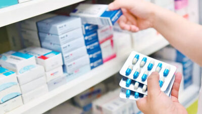 ilaç ile tedavi izmir psikiyatrist